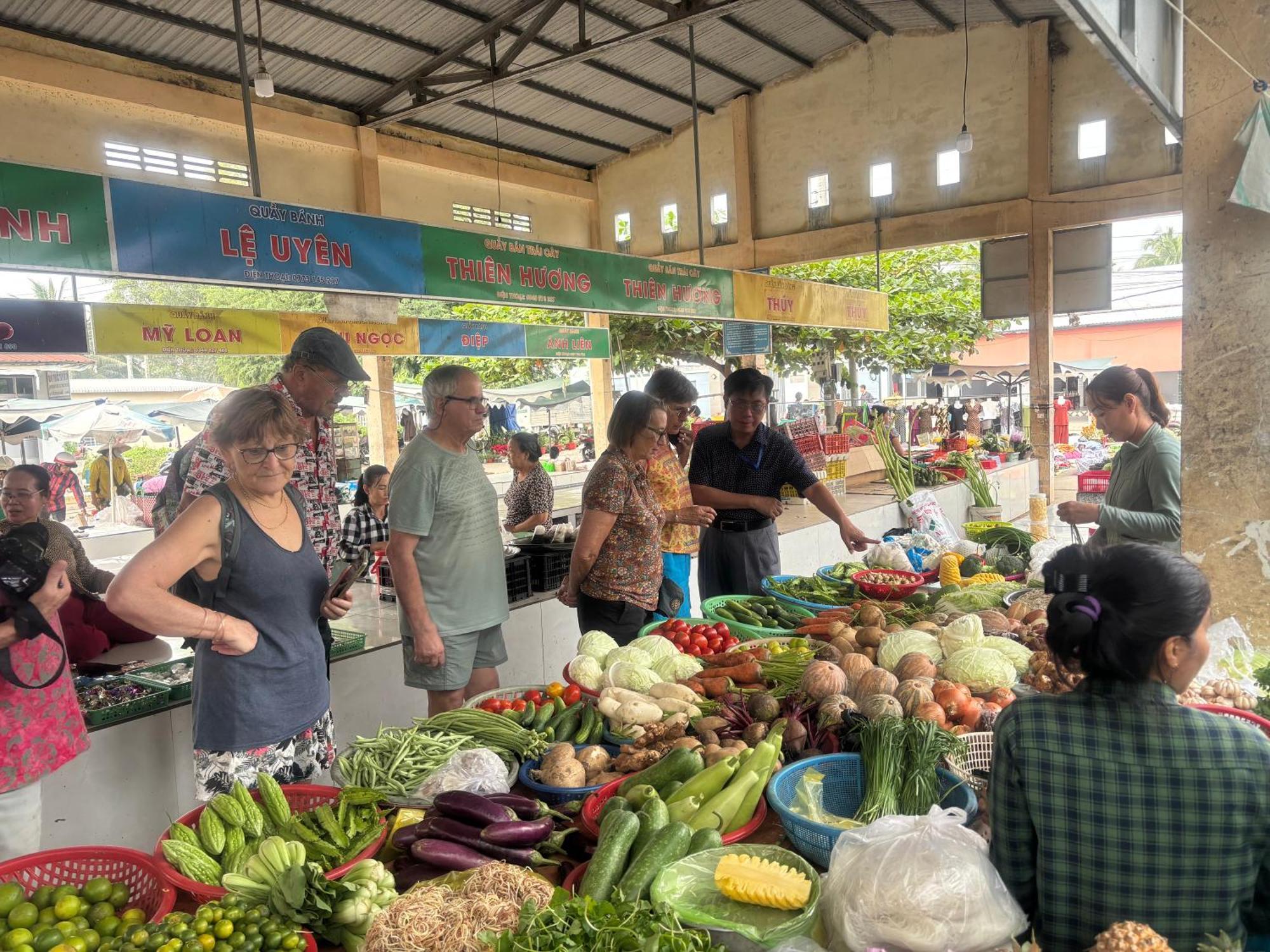 Homestay Bentre Coco Lodge Ben Tre Εξωτερικό φωτογραφία